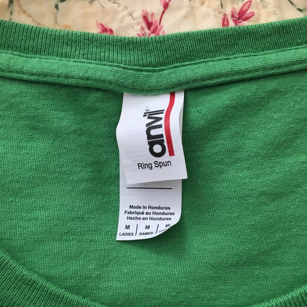 Graphic tee - Picture 4 of 4